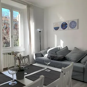 Esclusivo Trilocale Nel Cuore Di Porta Venezia Apartamento