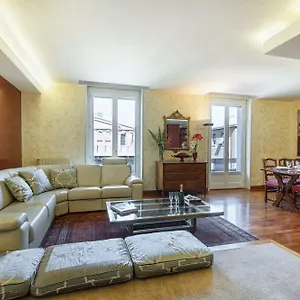 酒店 Suitelowcost - San Babila Duomo, 米兰