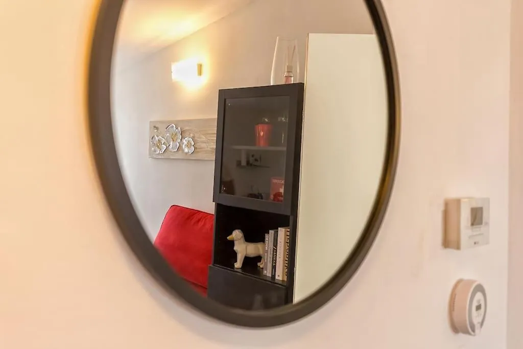 Unique & Strategic Flat, 50M From M4 Station Apartment Milan 0*,