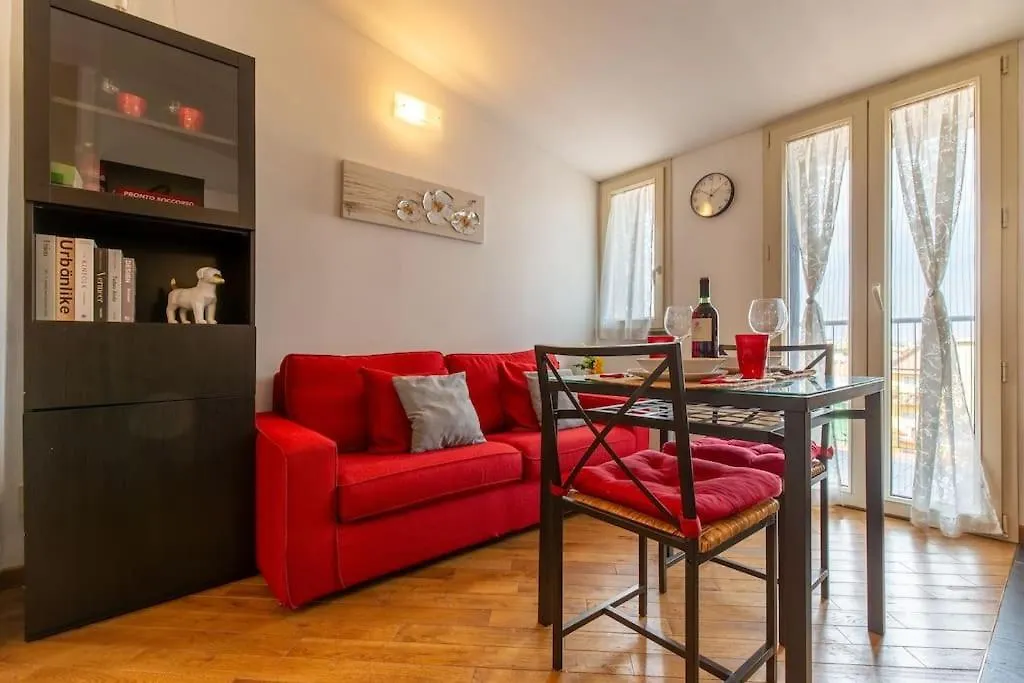 Unique & Strategic Flat, 50M From M4 Station Apartment Milan 0*,